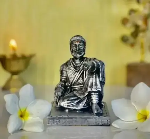 Chatrapati shivaji maharaj murti | Home Decore, Office Decor, Gifting, car Decor